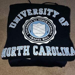 UNC campus bookstore long sleeved T.